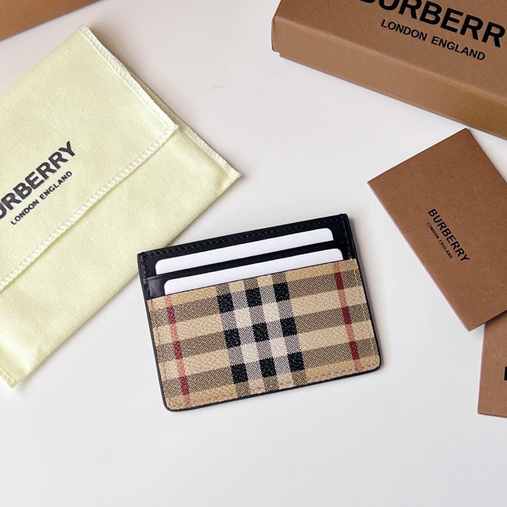 burberry card holder