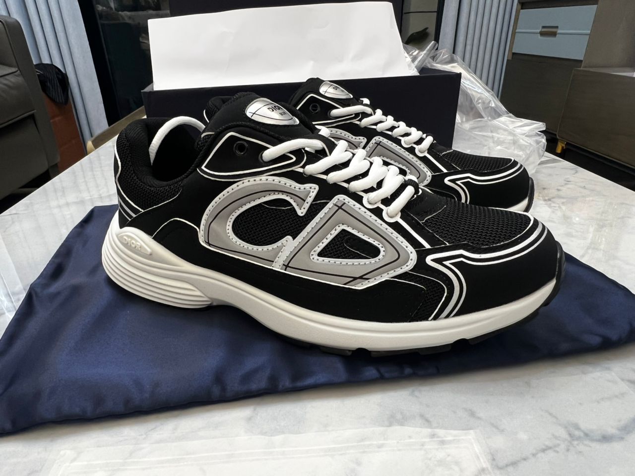 Dior B30