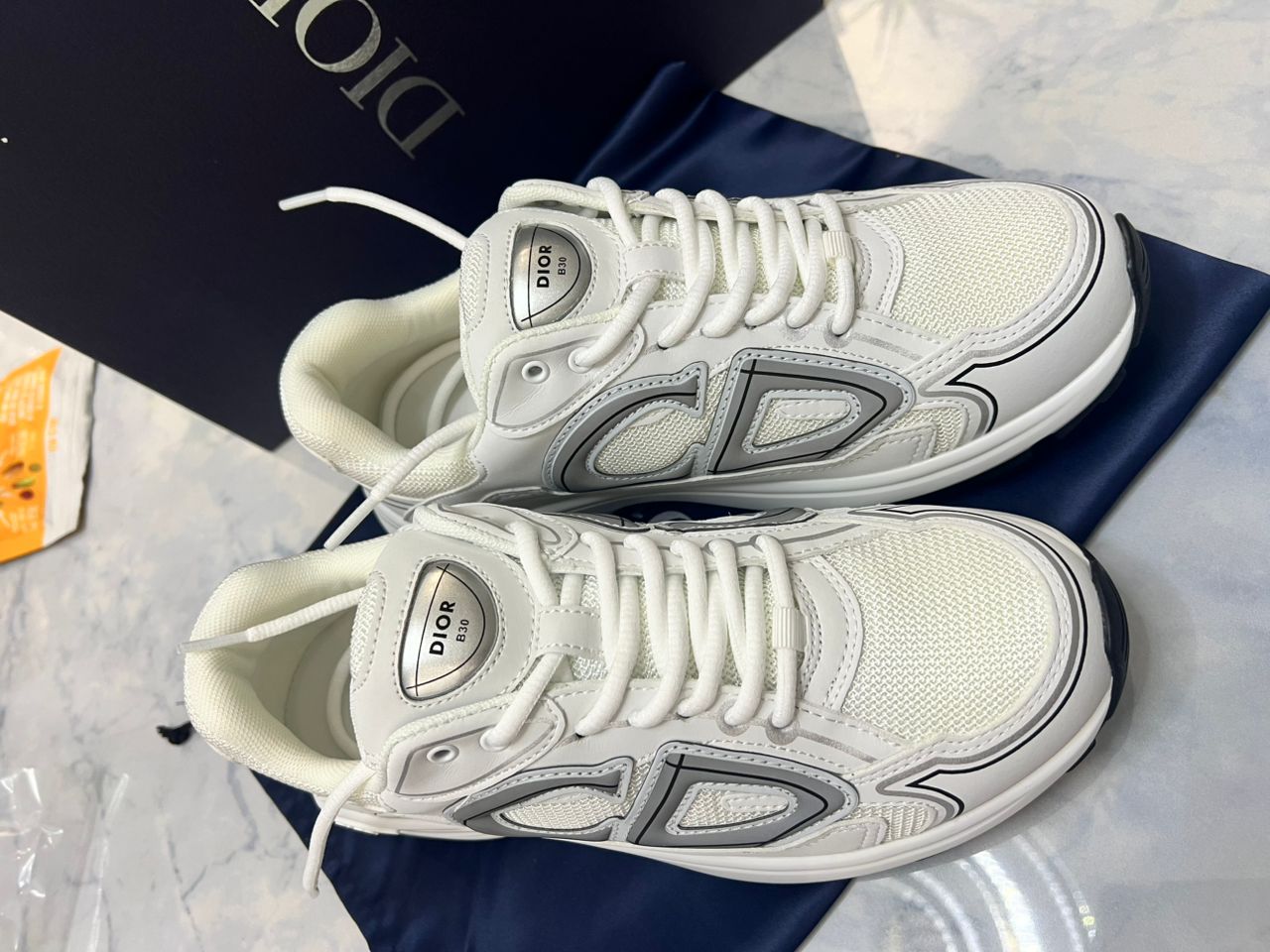 Dior B30