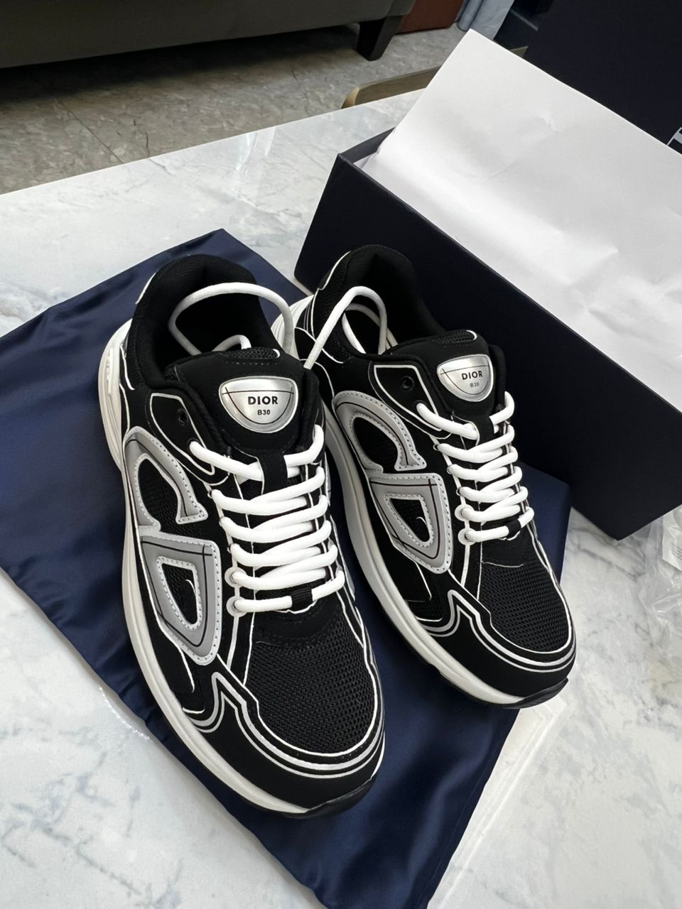 Dior B30